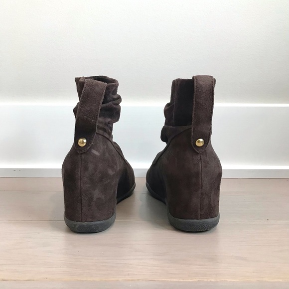 Suede Slouch Booties w/ Hidden Wedge - Size 6.5 - Picture 4 of 5